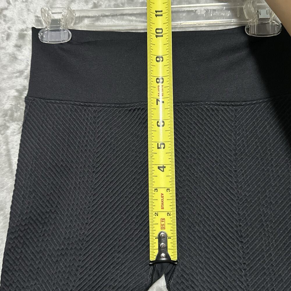 NWT Calvin Klein Sport Performance Leggings Womens Size M Black Textured Stretch - Picture 6 of 13